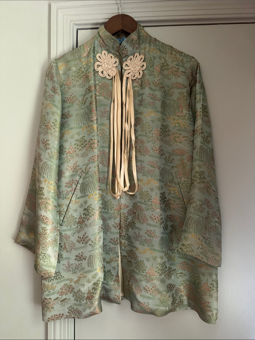 Vintage 1940s 50s Asian Silk Brocade Mandarin Collar Jacket Knot Closures S M